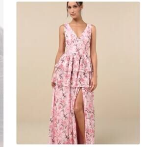 NEW Lulus Graceful Approach Tiered Maxi Dress Large Pink Floral Jacquard Party